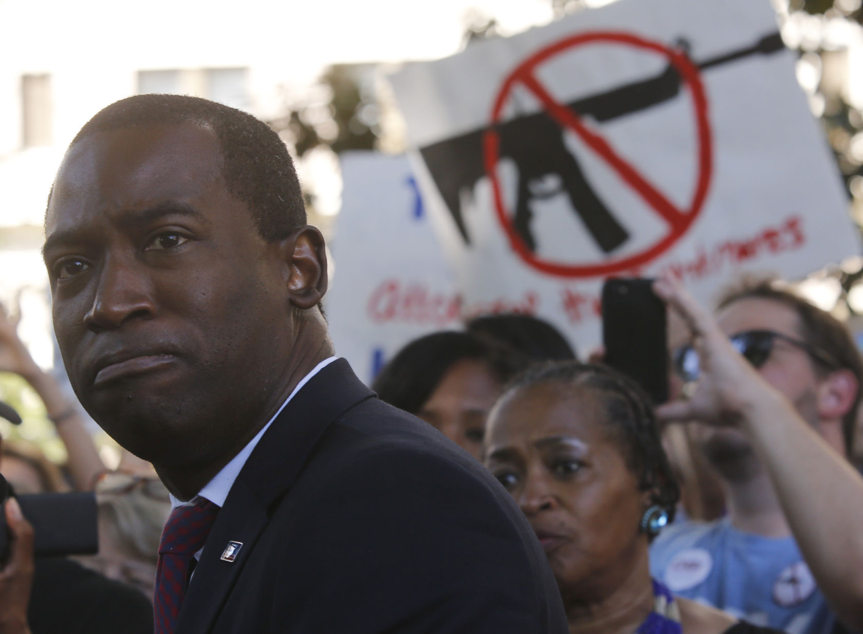 General Assembly adjourns with no action on gun bills